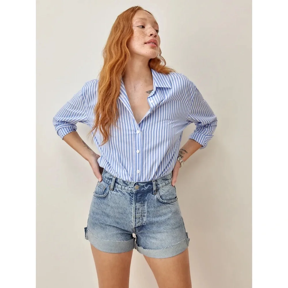 Reformation Charlie Cuffed High Rise Jean Shorts - Picture 2 of 9